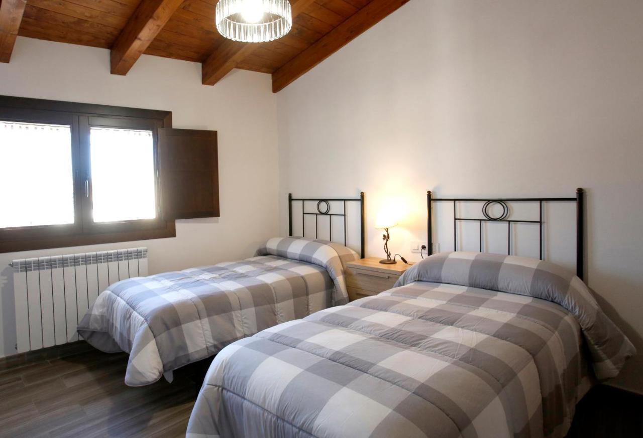 Pensjonat Casa Sierra De Guara Adahuesca Zewnętrze zdjęcie